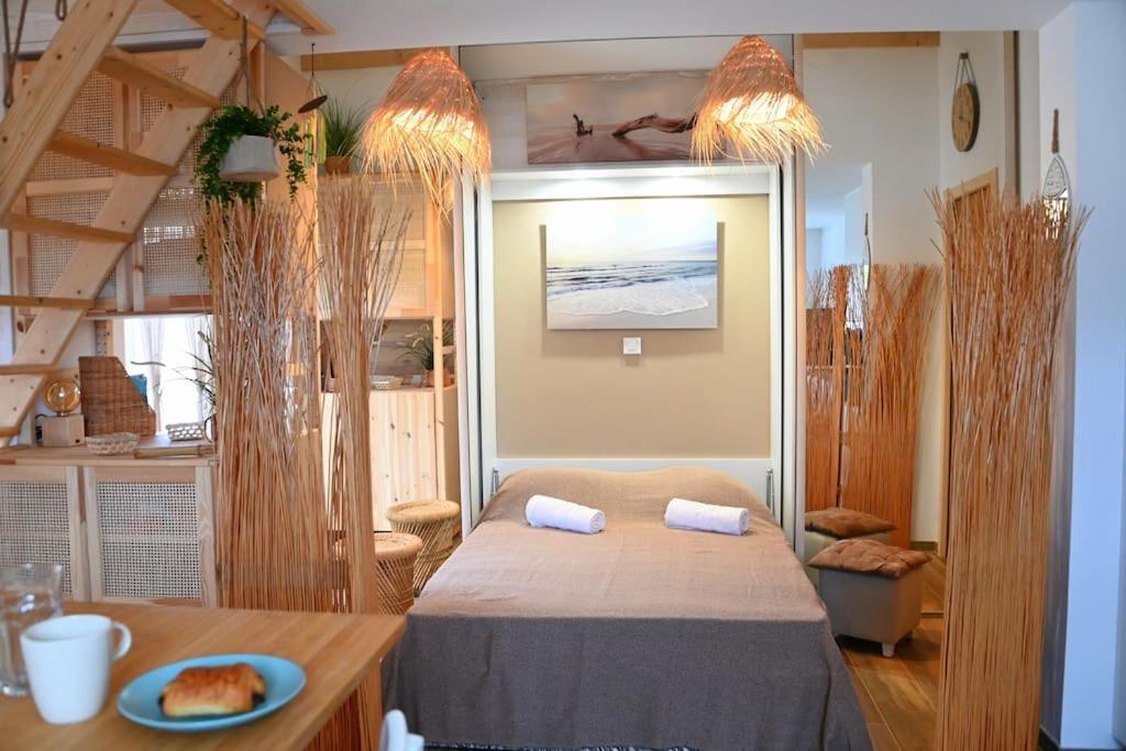 Maisonnette Avec Terrasse Et Jardin-Parking Prive-9Mn Des Plages A Pied ラシオタ エクステリア 写真